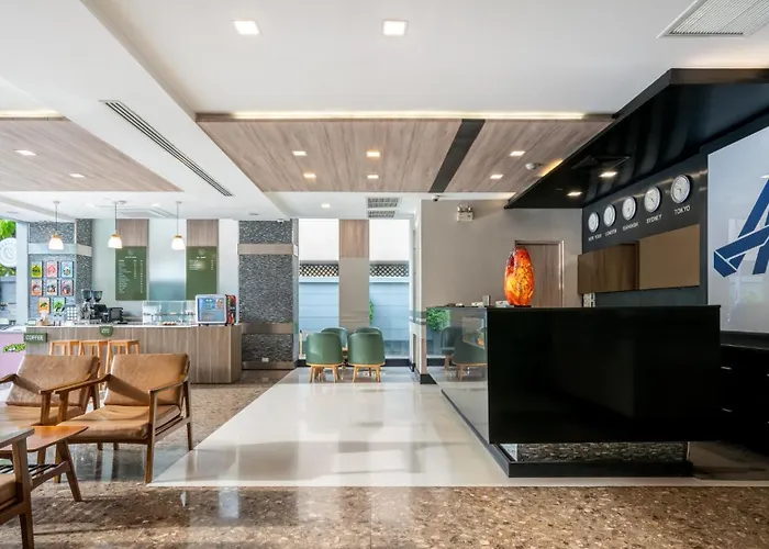 Adelphi Suites